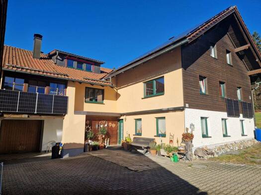 Einfamilienhaus zum Kauf 728.000 € 10 Zimmer 300 m² 30.359 m² Grundstück Kirchberg Kirchberg im Wald / Raindorf 94259