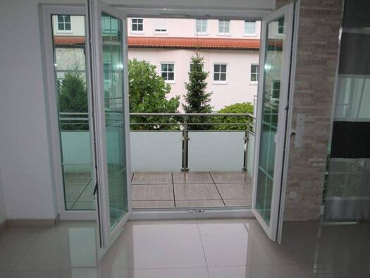 Wohnung zur Miete 1.080 € 2 Zimmer 69 m² frei ab 01.04.2026 Mörfelden Mörfelden-Walldorf 64546