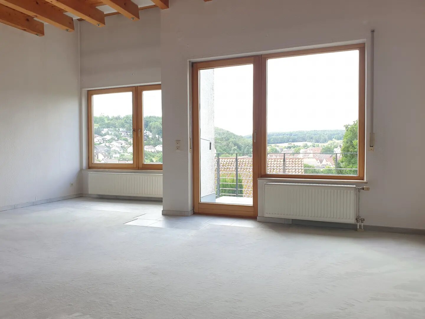 Haus zur Miete 900 € 5 Zimmer 135 m²<br/>Wohnfläche 236 m²<br/>Grundstück Maiser 6 Eberdingen Eberdingen 71735