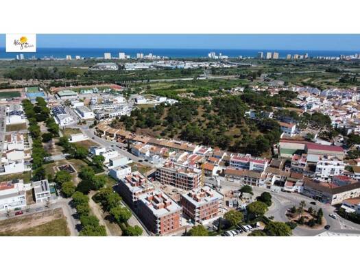 Reihenhaus zum Kauf - Erstbezug 440.000 € 4 Zimmer 384 m² el Puig de Santa Maria 46540