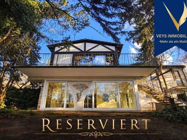 Haus zum Kauf 789.000 € 7 Zimmer 265 m² 1.275 m² Grundstück Lengfeld Würzburg 97076