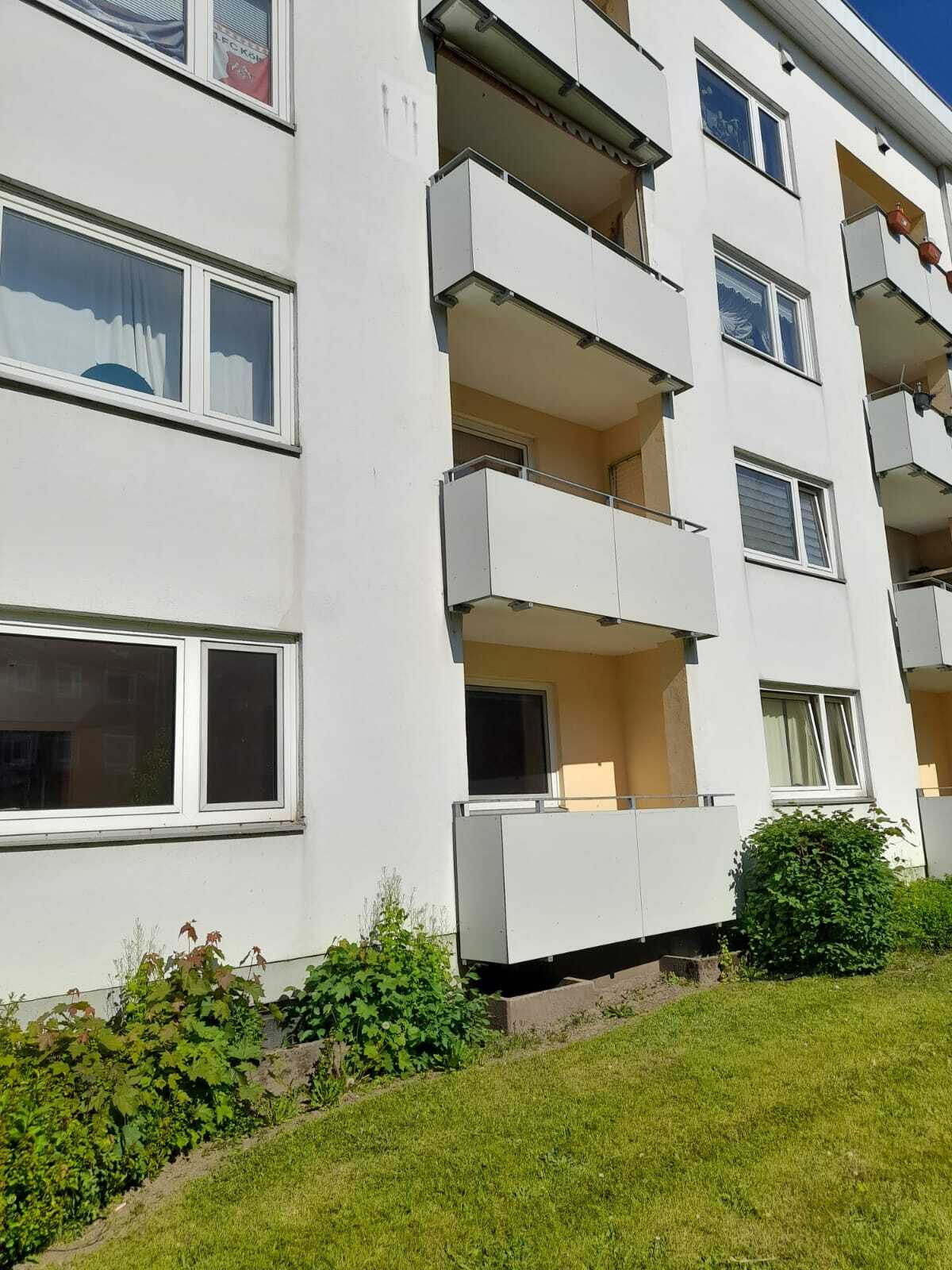 Wohnung zur Miete 520 € 2 Zimmer 53,7 m²<br/>Wohnfläche EG<br/>Geschoss Sachsenring 85 Ost Neumünster 24534