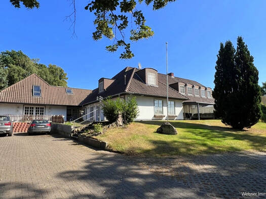 Mehrfamilienhaus zum Kauf 585.000 € 18 Zimmer 549 m² 1.920 m² Grundstück Armsen Kirchlinteln / Armsen 27308
