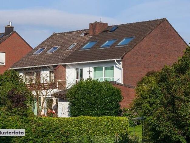 Mehrfamilienhaus zum Kauf 2.190.000 € 25 Zimmer 697,1 m² 424 m² Grundstück Ostend Innenstadt IV 60385