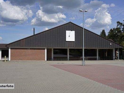 Gewerbeobjekt zum Kauf als Kapitalanlage geeignet 3.347.000 € 257 m² 2.551 m² Grundstück Simmeringer Hauptstraße Wien 1110