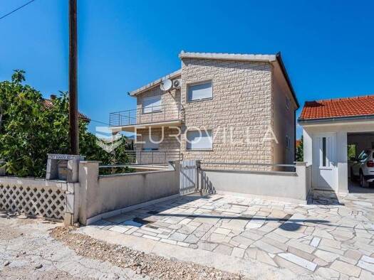 Haus zum Kauf 1.260.000 € 7 Zimmer 492 m² Kamen Kamen