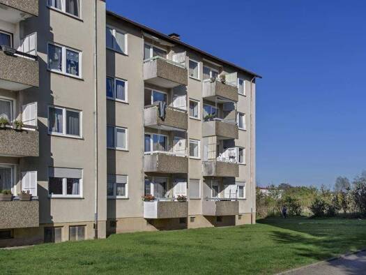 Wohnung zur Miete 659 € 3 Zimmer 71,1 m² EG Birkenallee 3 Offenbach an der Queich 76877