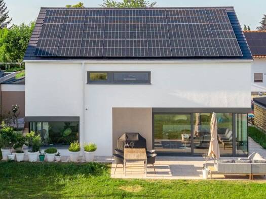 Einfamilienhaus zum Kauf 790.000 € 8 Zimmer 195 m² 510 m² Grundstück Schwalbenflug Großerlach 71577