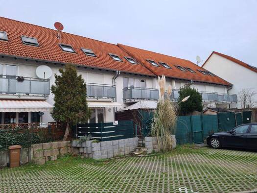 Reihenmittelhaus zum Kauf provisionsfrei 585.000 € 6,5 Zimmer 164 m² 122 m² Grundstück In der Lachwiese 12 St Ilgen Leimen 69181