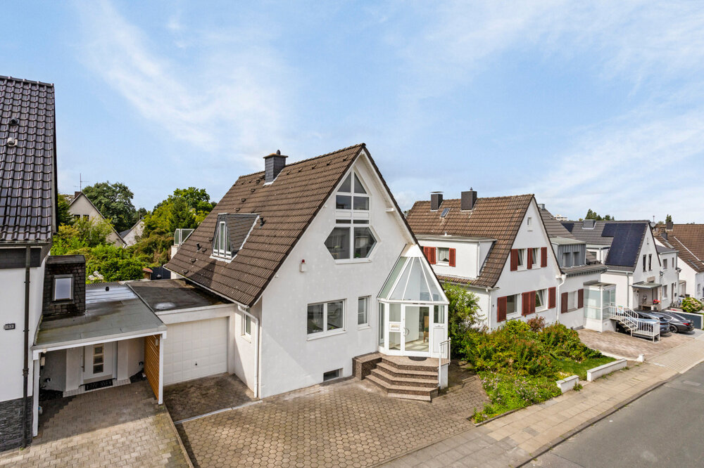 Einfamilienhaus zum Kauf 749.000 € 3 Zimmer 152 m²<br/>Wohnfläche 510 m²<br/>Grundstück Haarzopf Essen 45149