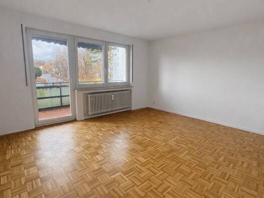 Wohnung zur Miete 670 € 2 Zimmer 47 m² Geschoss 1/4 frei ab sofort Pfuhl Neu-Ulm 89233