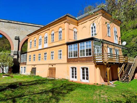 Villa zum Kauf 1.390.000 € 294,6 m² 1.336 m² Grundstück Baden 2500