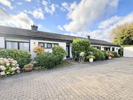 Reihenmittelhaus zum Kauf 389.000 € 4 Zimmer 97 m² 440 m² Grundstück Richrath Langenfeld 40764