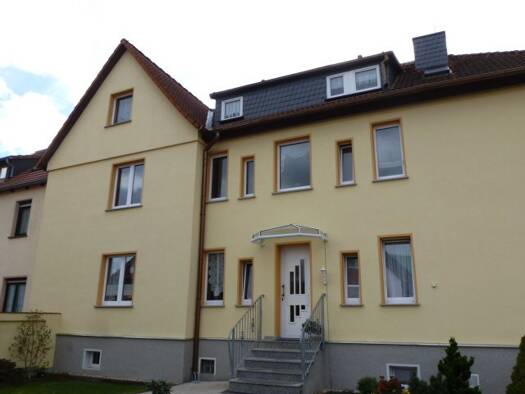 Wohnung zur Miete 240 € 1 Zimmer 39,8 m² 1. Geschoss frei ab 20.09.2026 Rollestraße 27 Kahla 07768