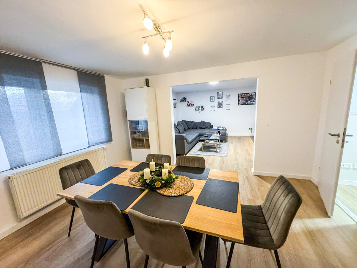 Wohnung zur Miete 950 € 4 Zimmer 94 m²<br/>Wohnfläche 01.02.2025<br/>Verfügbarkeit Leopoldstraße 28 Bietigheim 76467