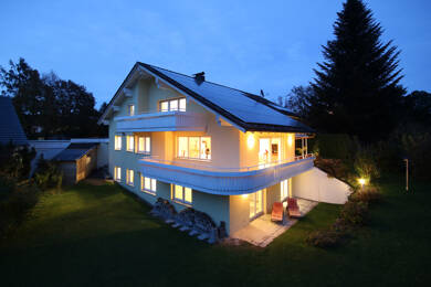 Einfamilienhaus zum Kauf 8 Zimmer 383,7 m² 938 m² Grundstück Franzosenbauer - West Kempten (Allgäu) 87435