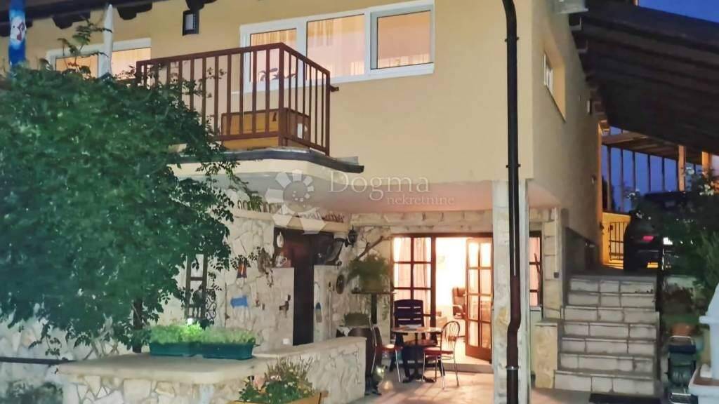 Haus zum Kauf 440.000 € 6 Zimmer 213 m² Gornja Kustosija