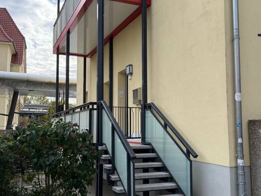 Praxisfläche zum Kauf 260.140 € 2 Zimmer 57,8 m² Bürofläche Zentrum Jena 07743