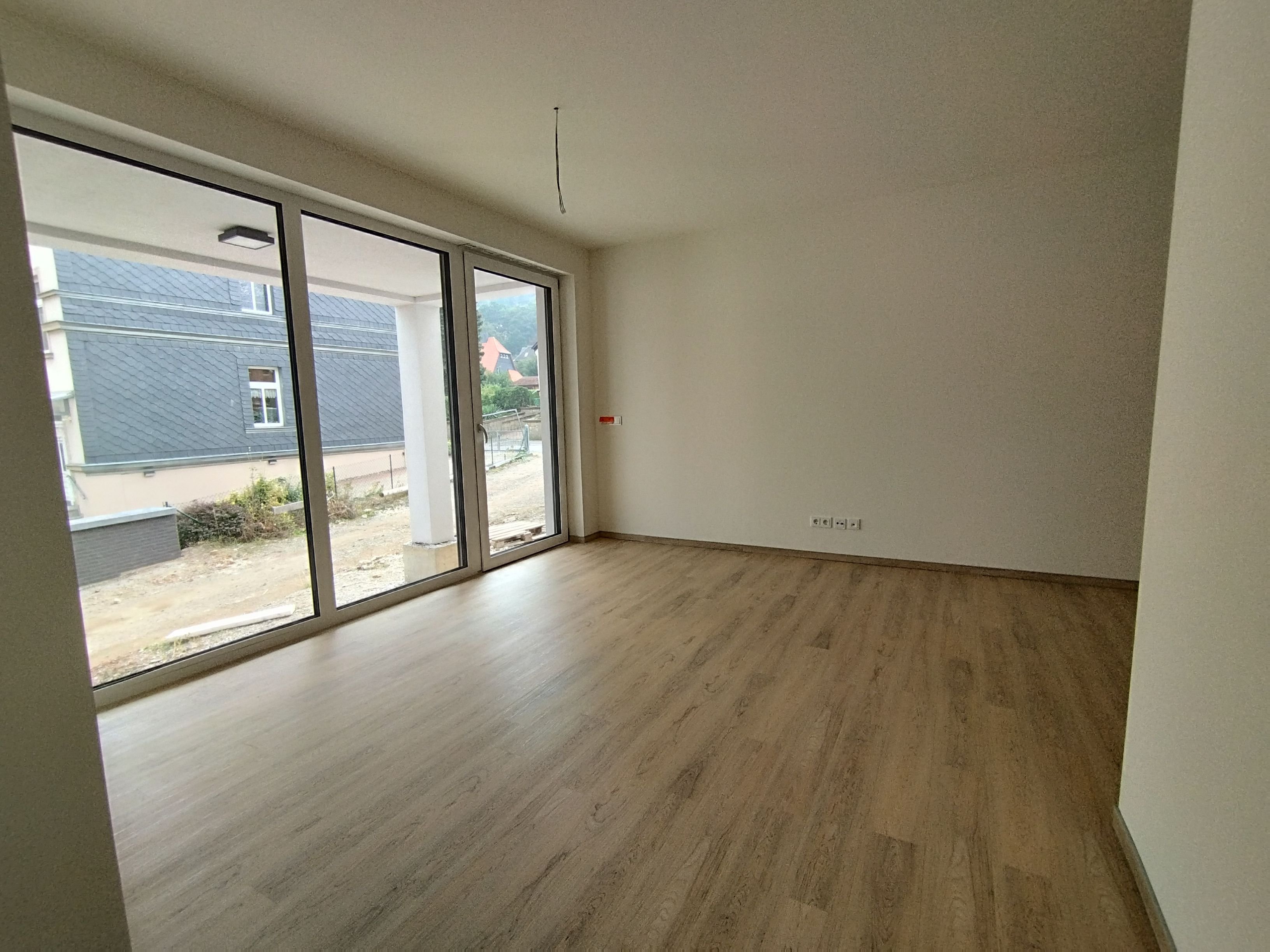 Terrassenwohnung zur Miete 1.191 € 4 Zimmer 99,3 m²<br/>Wohnfläche EG<br/>Geschoss ab sofort<br/>Verfügbarkeit Helsunger Straße Blankenburg Blankenburg 38889