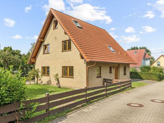 Einfamilienhaus zum Kauf 329.000 € 5 Zimmer 150 m² 537 m² Grundstück Laage Laage 18299