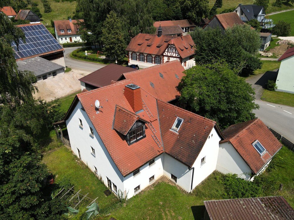 Einfamilienhaus zum Kauf 269.000 € 4,5 Zimmer 147 m²<br/>Wohnfläche 900 m²<br/>Grundstück Schwimbach Thalmässing 91177