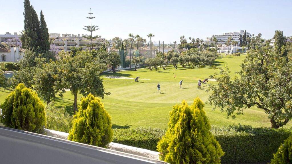 Studio zum Kauf 635.000 € 3 Zimmer 150 m² San Pedro de Alcantara 29670