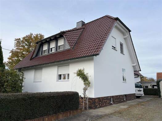 Mehrfamilienhaus zum Kauf 359.000 € 8 Zimmer 160 m² 1.368 m² Grundstück Saathain 04932
