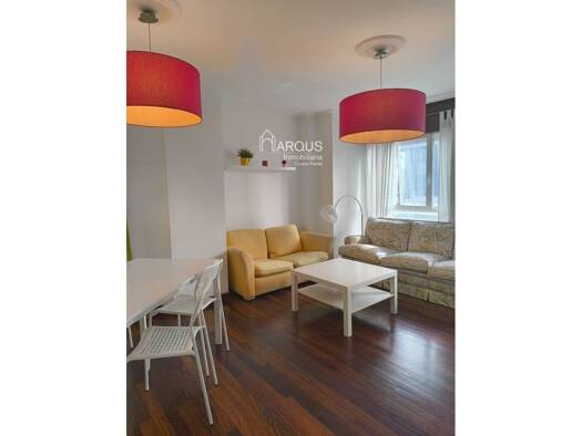 Wohnung zur Miete 973 € 3 Zimmer 84 m² Santiago de Compostela 15702