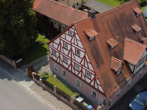 Einfamilienhaus zum Kauf provisionsfrei 1.200.000 € 9 Zimmer 434 m² 573 m² Grundstück Tennenlohe Erlangen 91058