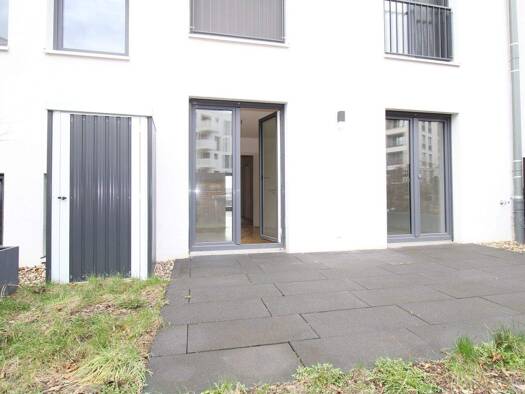 Wohnung zur Miete 969 € 3 Zimmer 84,1 m² EG frei ab sofort An der Elbaue 12 Mickten Dresden 01139