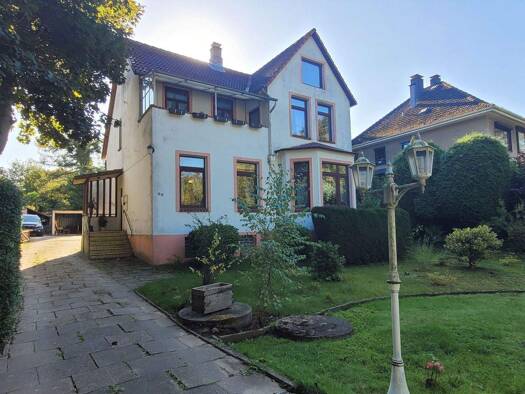 Haus zum Kauf 320.000 € 6 Zimmer 136 m² 1.578 m² Grundstück Elmschenhagener Allee 43 Elmschenhagen-Süd Kiel 24146