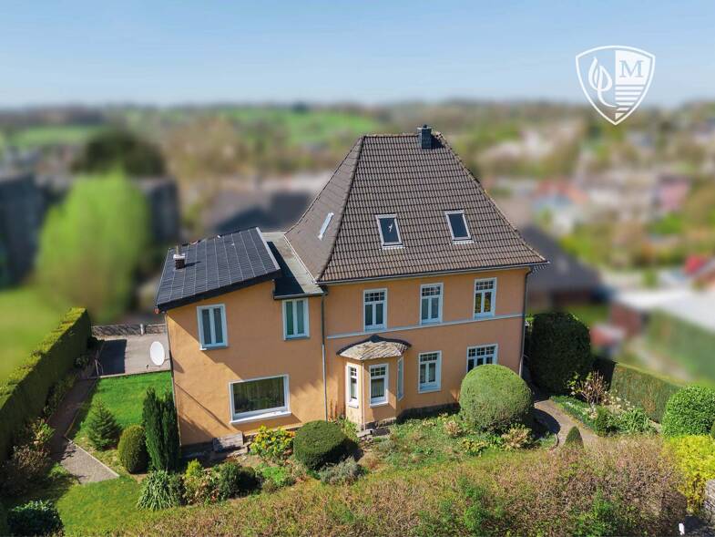 Mehrfamilienhaus zum Kauf als Kapitalanlage geeignet 445.000 € 7 Zimmer 452,1 m² 1.054 m² Grundstück Waldbröl Waldbröl 51545