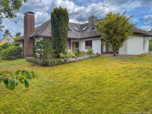 Bungalow zum Kauf 639.000 € 7 Zimmer 188,5 m² 999 m² Grundstück Harksheide Norderstedt 22850