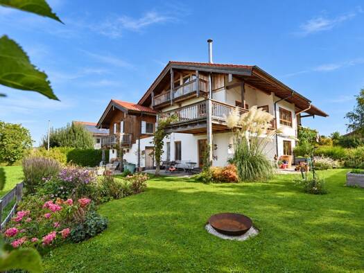 Doppelhaushälfte zum Kauf 1.159.000 € 7 Zimmer 219 m² 497 m² Grundstück Bergen Bergen 83346