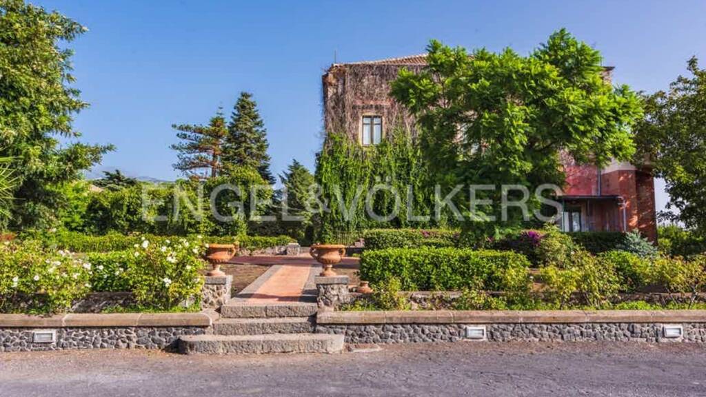 Villa zum Kauf 1.600.000 € 12 Zimmer 383 m² 34.075 m² Grundstück frei ab sofort Via Giuseppe Garibaldi 358 Viagrande 95039