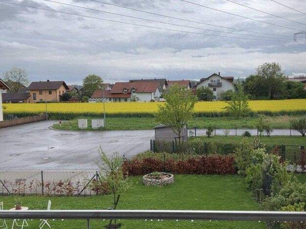 Maisonette zum Kauf provisionsfrei 410.000 € 3 Zimmer 100 m² 1. Geschoss frei ab 01.11.2026 Sonnenblumenstraße 19 Unterneukirchen 84579