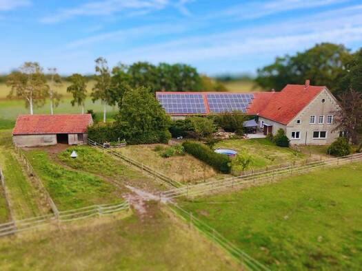 Bauernhaus zum Kauf 320.000 € 5 Zimmer 150 m² 11.000 m² Grundstück frei ab sofort Ströher Bruch Pr. Ströhen Rahden 32369