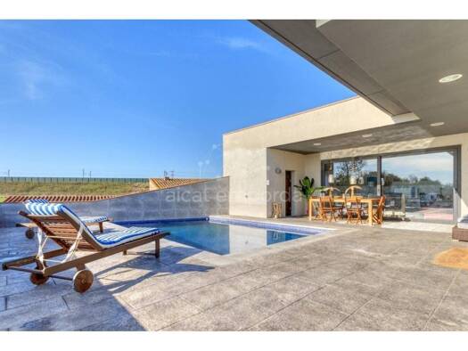 Villa zum Kauf 650.000 € 4 Zimmer 507 m² Santa Llogaia d'Àlguema 17771