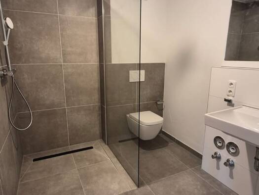 Wohnung zur Miete 590 € 2 Zimmer 39,3 m² 2. Geschoss Bahnhofstraße 3 Kleinenbroich Korschenbroich 41352