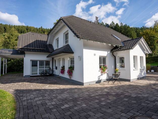 Einfamilienhaus zum Kauf 425.000 € 6 Zimmer 201 m² 725 m² Grundstück Marmecke Kirchhundem 57399