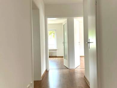 Wohnung zur Miete 820 € 4 Zimmer 78,9 m² 1. Geschoss frei ab sofort Meraner Straße 2 Amberg Amberg 92224