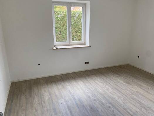 Terrassenwohnung zur Miete 1.310 € 3 Zimmer 90 m² Geschoss EG/2 frei ab sofort Eching Eching am Ammersee 82279