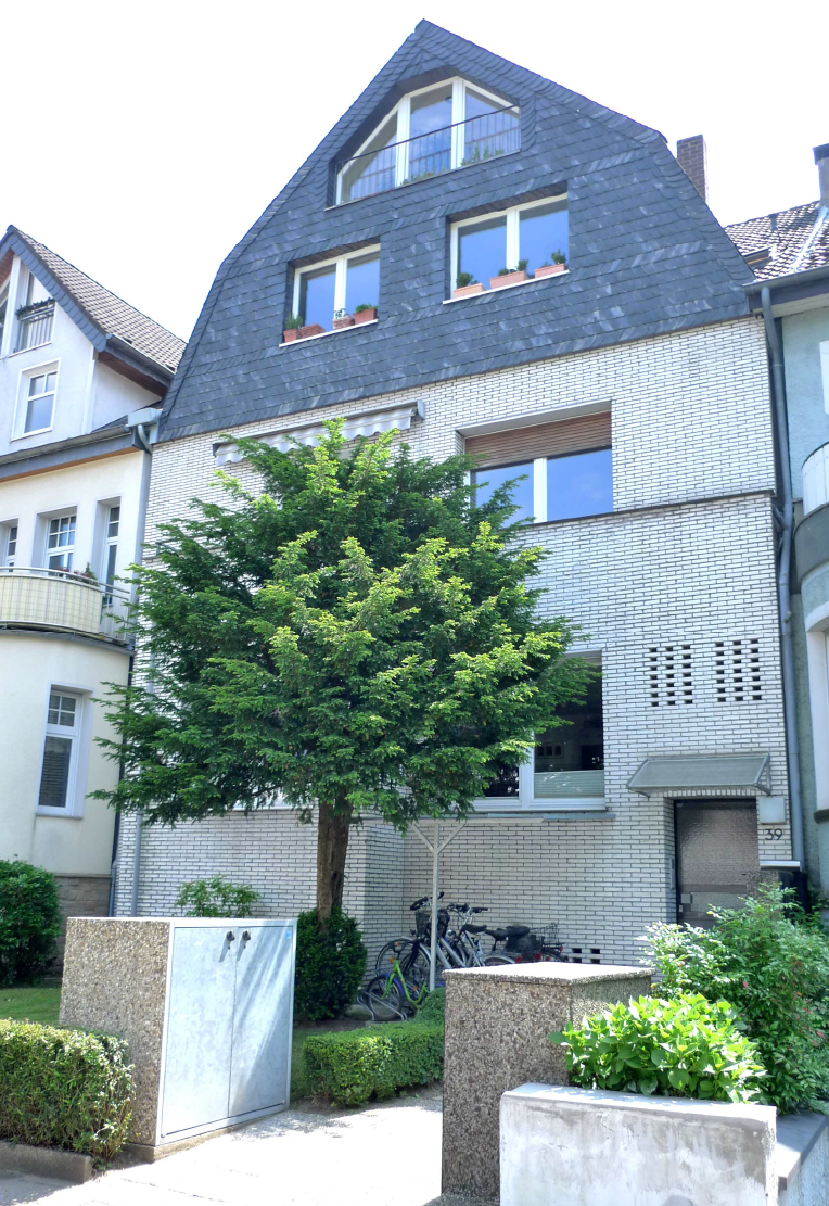 Studio zur Miete 590 € 2 Zimmer 49 m²<br/>Wohnfläche 2.<br/>Geschoss 01.04.2025<br/>Verfügbarkeit Ikenstr. 39 Gerresheim Düsseldorf 40625