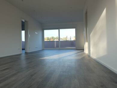 Wohnung zur Miete 1.100 € 3 Zimmer 96 m² Dachgeschoss, 2. Geschoss frei ab sofort Werschweilerstraße 19 St. Wendel Sankt Wendel 66606