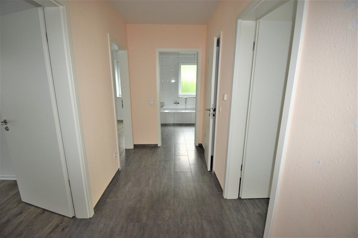 Wohnung zur Miete 1.300 € 3 Zimmer 98,7 m²<br/>Wohnfläche 2.<br/>Geschoss 15.10.2024<br/>Verfügbarkeit Bürgerpark Bremerhaven 27574