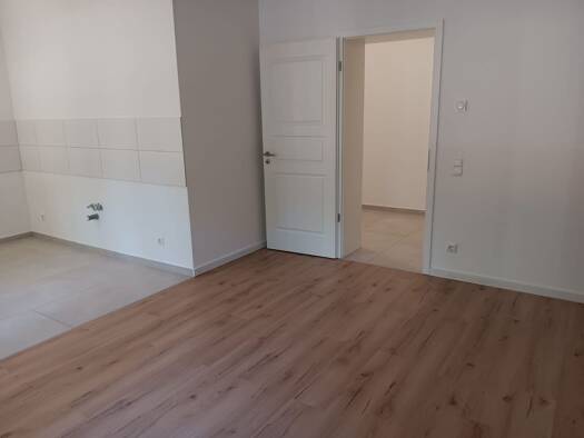 Wohnung zur Miete 525 € 2 Zimmer 61,8 m² EG Leipziger Str. Magdeburg 39112