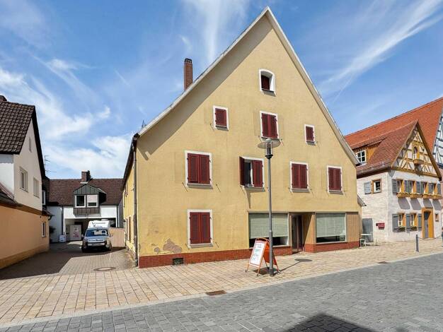 Haus zum Kauf 249.000 € 11 Zimmer 130,2 m² 616,2 m² Grundstück Hilpoltstein 91161