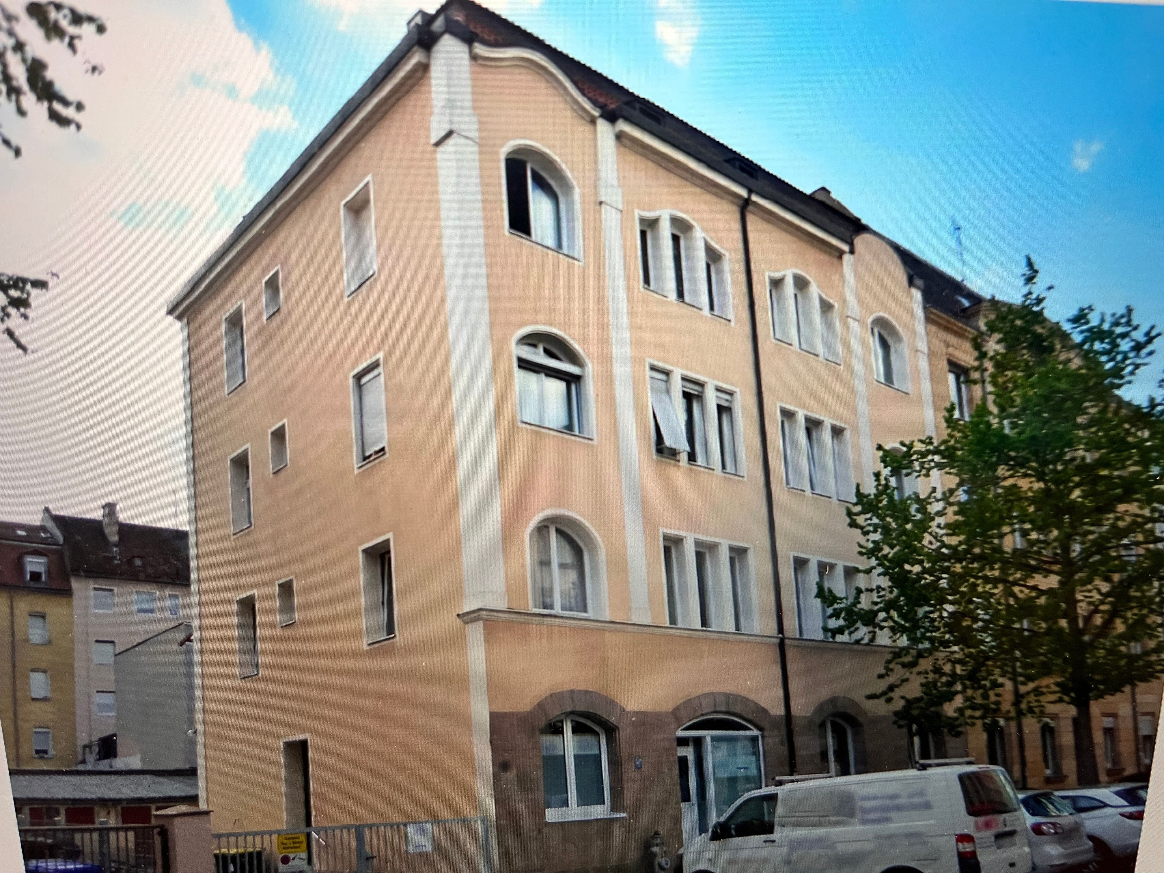 Wohnung zur Miete 665 € 2 Zimmer 56 m²<br/>Wohnfläche EG<br/>Geschoss ab sofort<br/>Verfügbarkeit Geibelstraße 10 Gugelstraße Nürnberg 90459