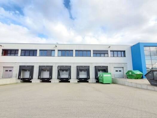 Lagerhalle zur Miete 4.700 m² Lagerfläche teilbar ab 1.000 m² - Kelsterbach 65451