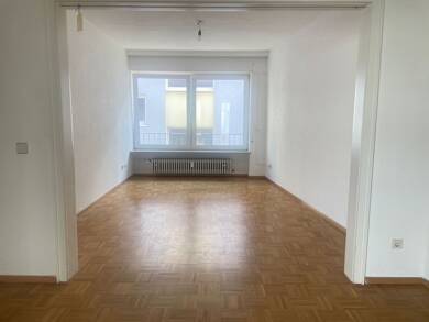 Wohnung zur Miete 760 € 3,5 Zimmer 89 m² 1. Geschoss frei ab 01.08.2025 Südlich der Alleestr. Kaiserslautern 67655